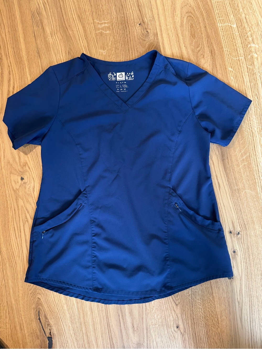 WonderWink Professional Women's V-Neck Scrub Top